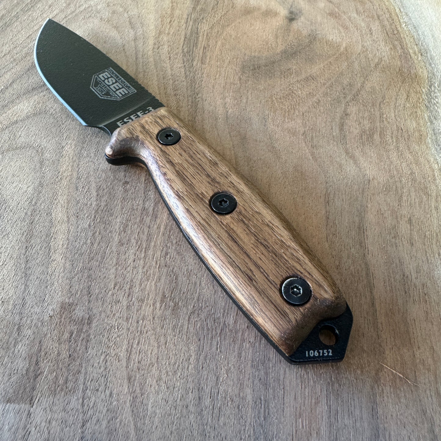 Walnut handles / scales for ESEE-3/4