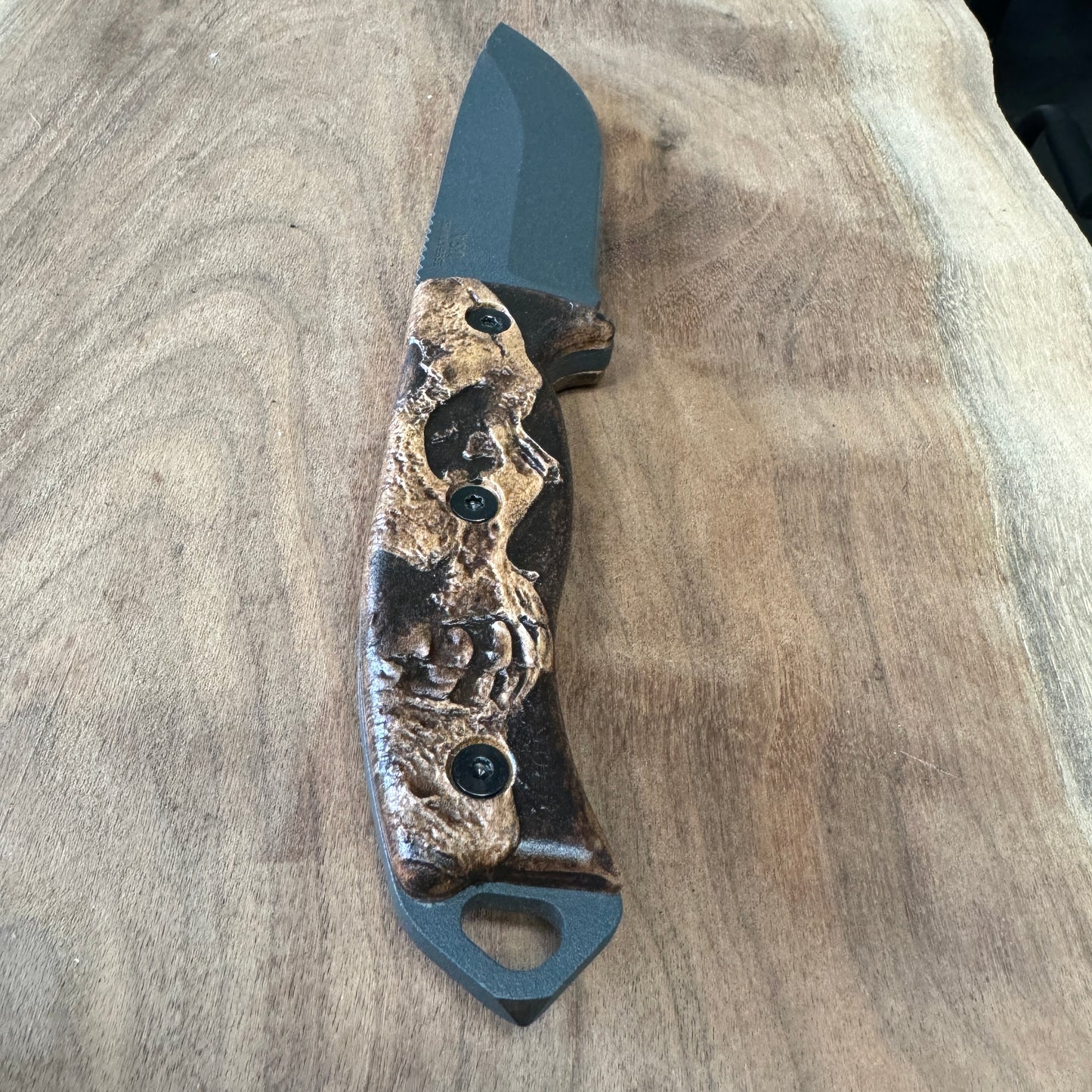 Shadowskull handles/scales for ESEE-5/6