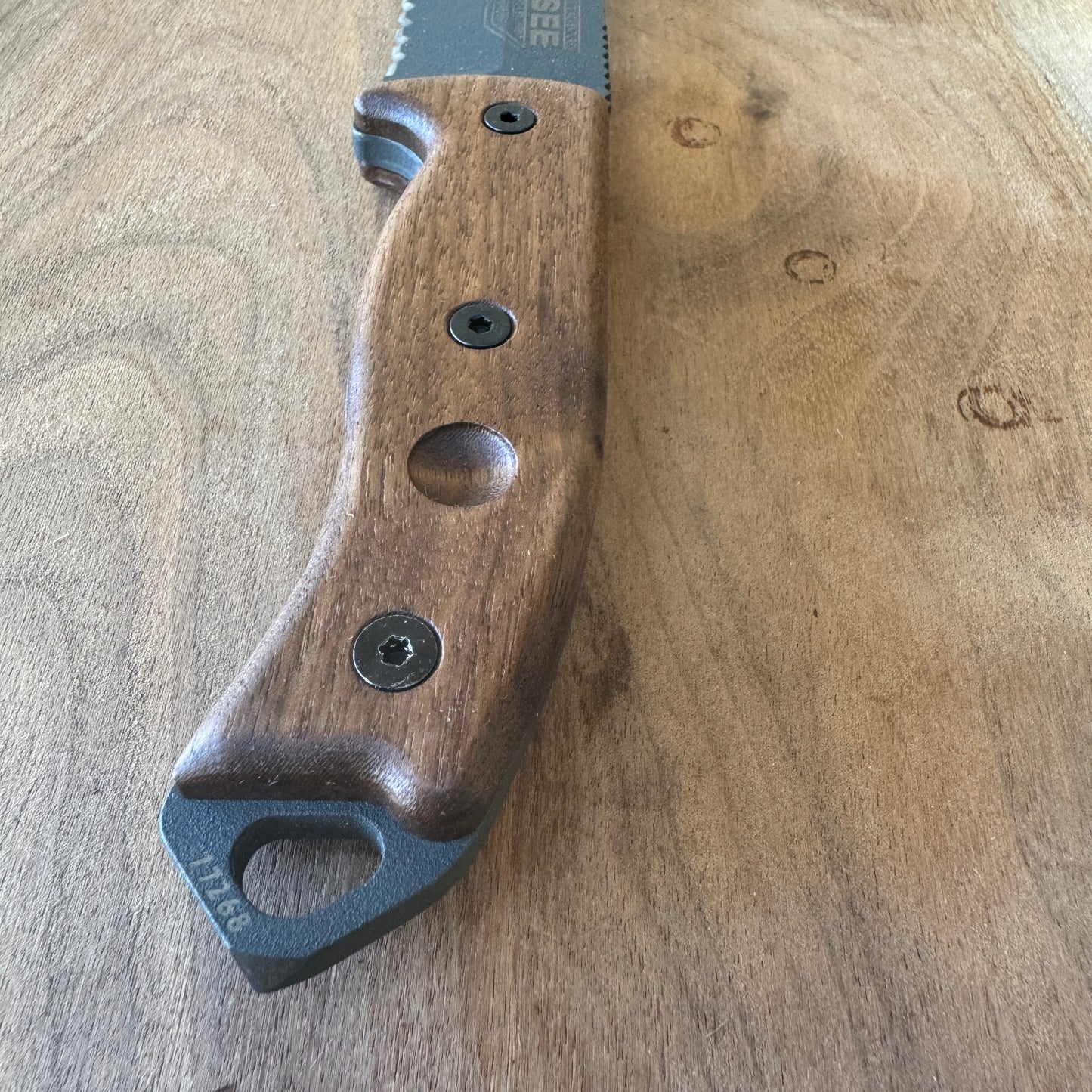 Walnut handles/scales for ESEE-5/6