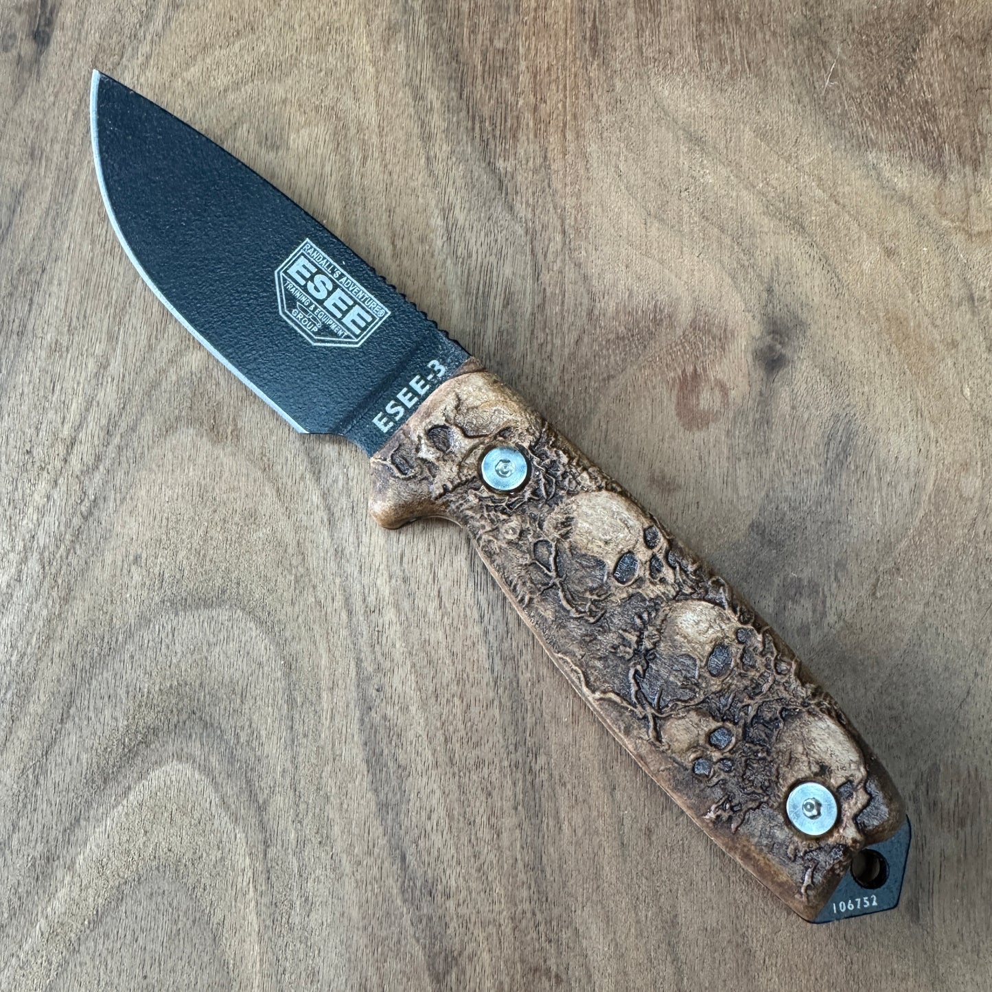 Graveguard handles/scales for ESEE-3/4