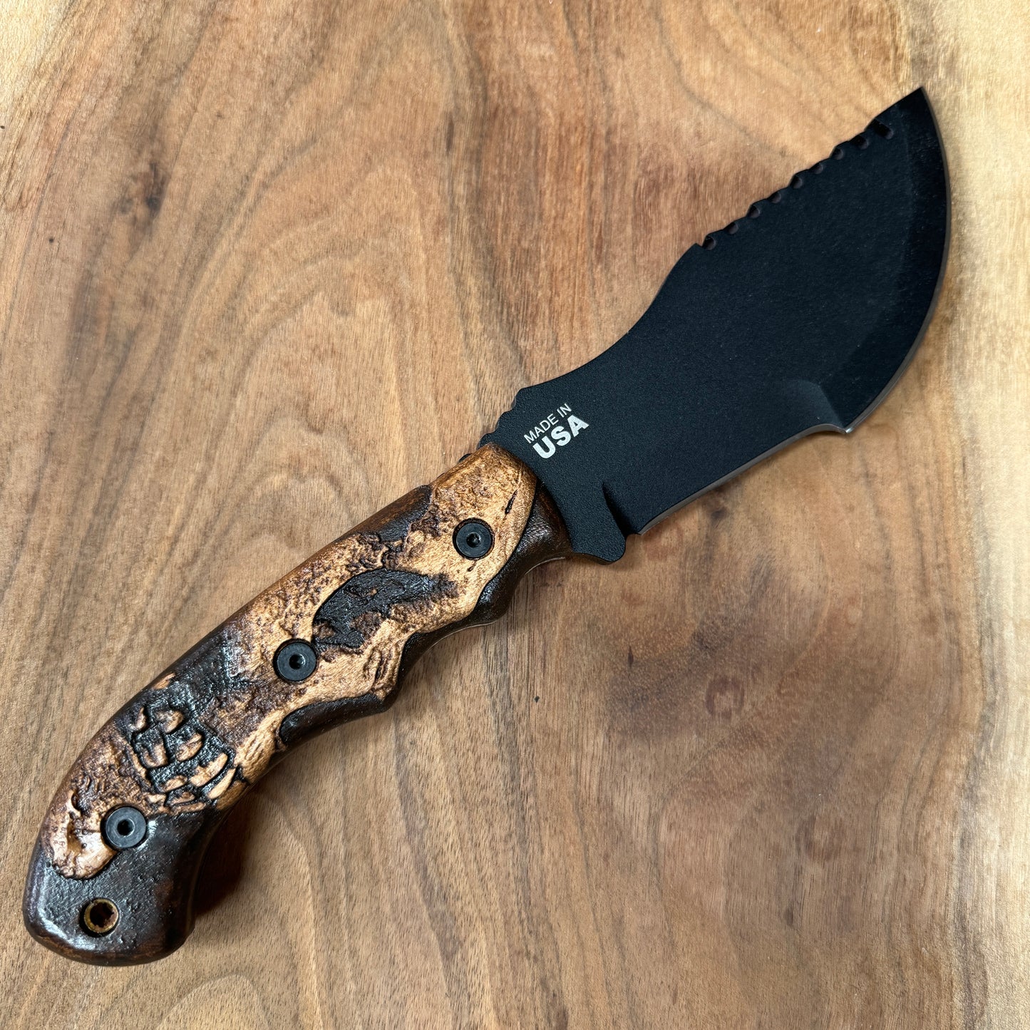 Shadowskull handles / scales for TOPS Tom Brown Tracker #1